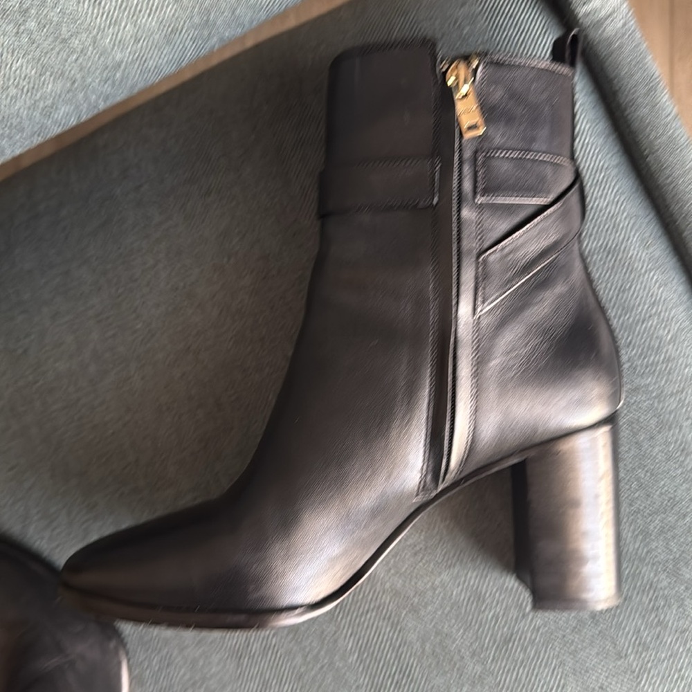 Coach Olivia Bootie - Size 9 - Picture 10 of 11